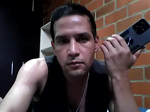 esteban2810m online show from March 2, 8:48 pm