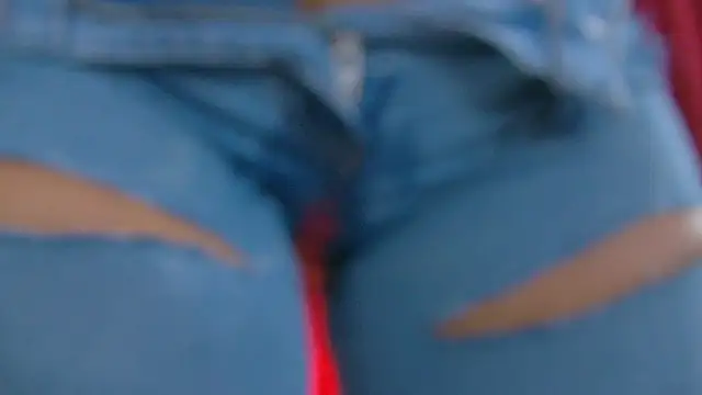 Foxxxy MILF online show from October 1, 3:56 am