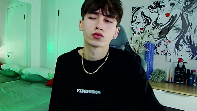 Bad Boy9996 online show from December 11, 10:38 pm