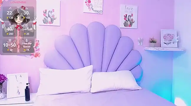 HannaPretthy online show from February 7, 6:45 pm