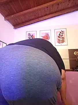 Alisson am online show from March 13, 11:30 am