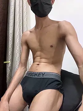 Snapshot of kingcock010 chatting on February 2, 6:10 pm kingcock010 online show from February 2, 6:10 pm