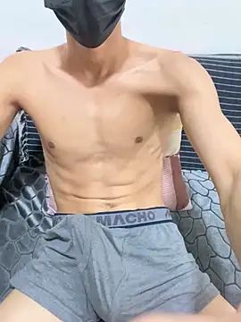 Snapshot of kingcock010 chatting on March 18, 5:31 pm kingcock010 online show from March 18, 5:31 pm