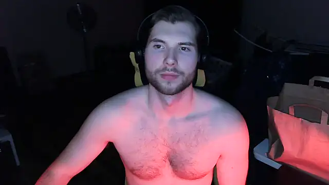 Ironman220 online show from April 4, 9:01 pm