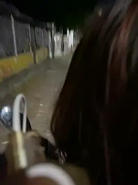 perlita05 online show from March 16, 4:30 am