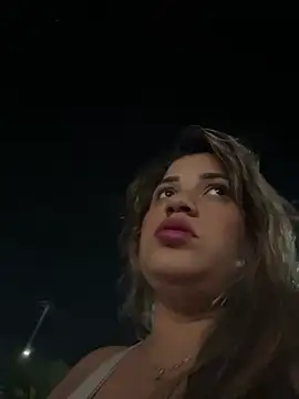 perlita05 online show from February 5, 1:10 am