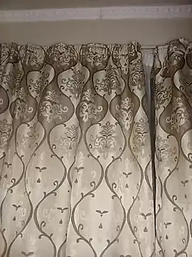 Snapshot of 02Boitybaby chatting on December 20, 10:43 pm 02Boitybaby online show from December 20, 10:43 pm