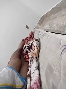 Snapshot of lm279 chatting on February 2, 10:49 pm lm279 online show from February 2, 10:49 pm