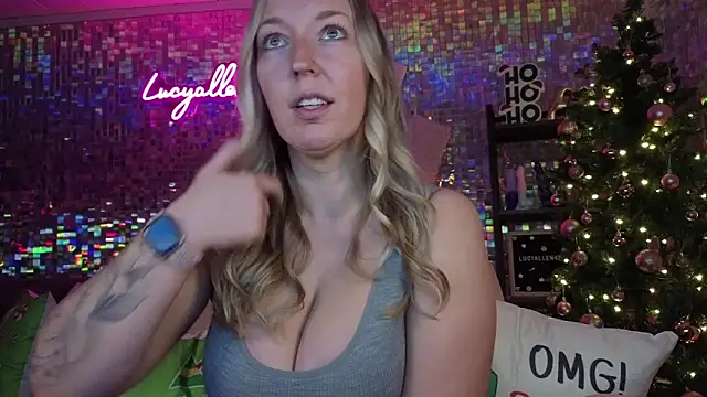 lucyallen4201 online show from December 20, 11:50 am