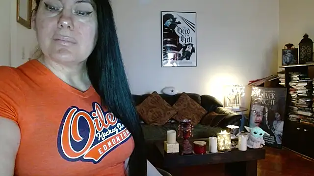 mandaloriangirls online show from April 10, 6:01 pm