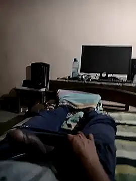 pura43 online show from February 9, 5:01 pm