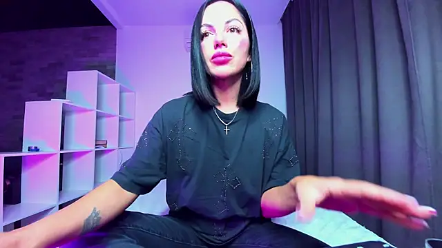 AddictedSabi online show from October 23, 2:49 pm