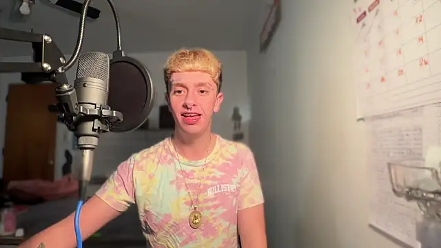 twentywithafelonyy online show from January 30, 5:09 am