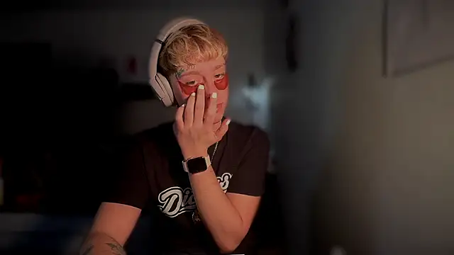 twentywithafelonyy online show from March 14, 12:29 pm