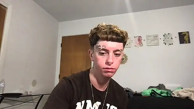 twentywithafelonyy online show from September 11, 10:26 am