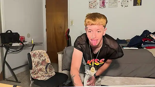 twentywithafelonyy online show from November 4, 2:10 am