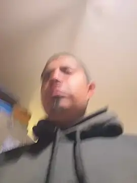 Snapshot of zaico892 chatting on February 21, 1:28 am zaico892 online show from February 21, 1:28 am