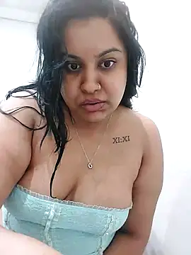 Snapshot of GoddessLorenaTheeSiren chatting on February 3, 3:49 pm GoddessLorenaTheeSiren online show from February 3, 3:49 pm