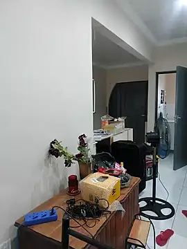 Snapshot of GoddessLorenaTheeSiren chatting on February 7, 1:22 pm GoddessLorenaTheeSiren online show from February 7, 1:22 pm