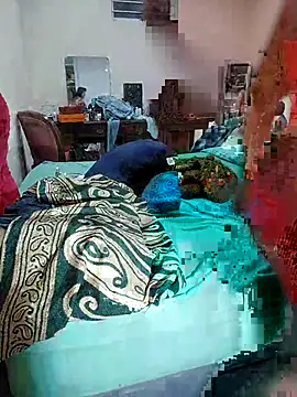 Snapshot of GoddessLorenaTheeSiren chatting on February 11, 9:31 am GoddessLorenaTheeSiren online show from February 11, 9:31 am