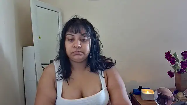 Snapshot of GoddessLorenaTheeSiren chatting on February 24, 10:04 am GoddessLorenaTheeSiren online show from February 24, 10:04 am