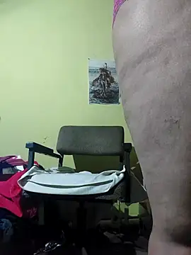 Snapshot of GoddessLorenaTheeSiren chatting on October 5, 3:27 am GoddessLorenaTheeSiren online show from October 5, 3:27 am