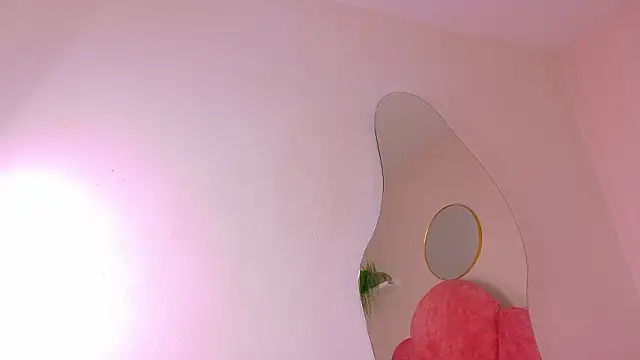 ParisFox  online show from February 2, 9:13 pm