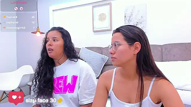 Dilan y Mia online show from March 15, 3:37 pm