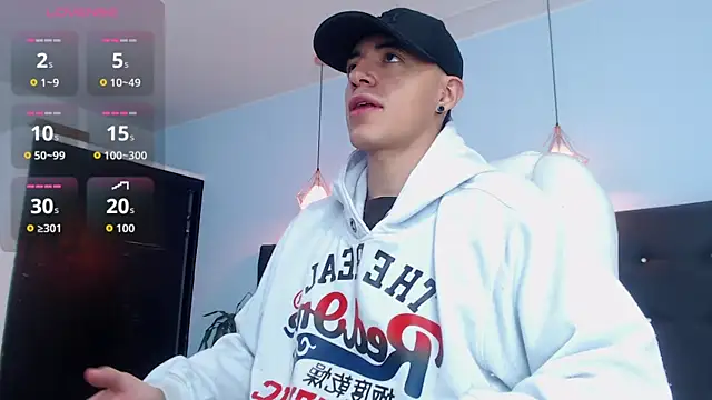 Lobo 17  online show from October 8, 3:48 am