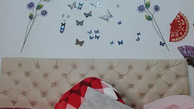 marlymilf6 online show from March 4, 11:11 pm