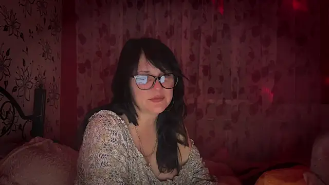 StellarTeam online show from April 19, 10:45 pm