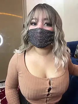 belquiis online show from January 12, 1:05 pm