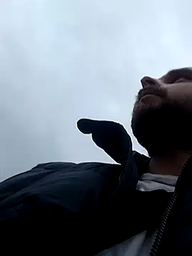 QcMisterv13 online show from December 31, 8:45 pm