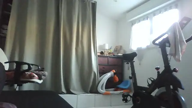 naturiste974 online show from October 2, 6:20 am