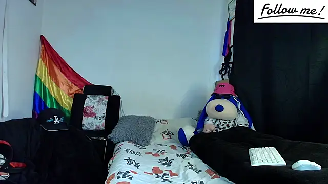 twink sebas  online show from December 14, 12:01 pm