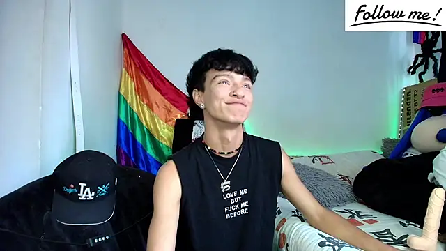 twink sebas  online show from December 14, 3:04 pm