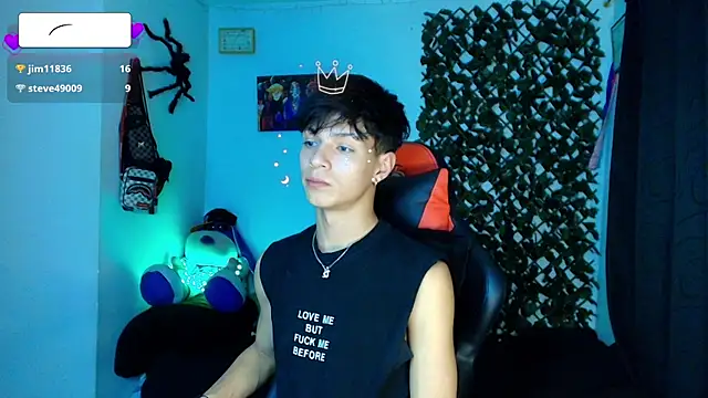 twink sebas  online show from February 11, 5:16 am