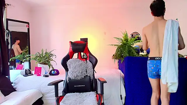 twink sebas  online show from October 11, 7:12 pm