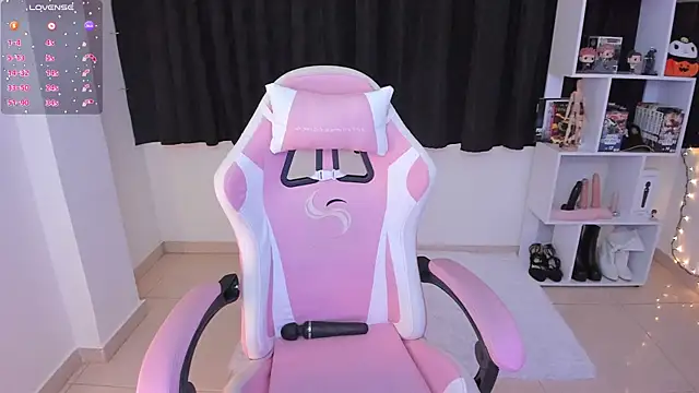 misshoneyxxx online show from March 21, 2:50 am