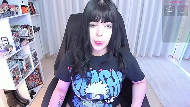 misshoneyxxx online show from October 2, 4:19 am