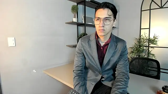 Andy Joy  online show from April 2, 11:41 am