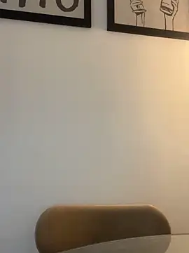 Miss Stassi online show from February 5, 9:58 am