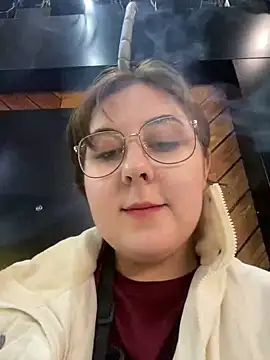 cinnabon  online show from March 7, 6:00 pm