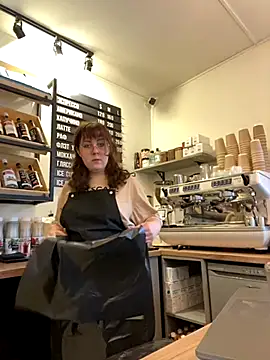 cinnabon  online show from October 21, 11:55 am