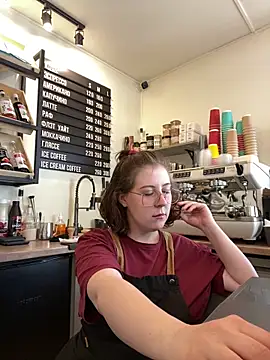 cinnabon  online show from April 22, 1:23 pm