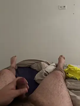 junior49280 online show from October 12, 11:31 am