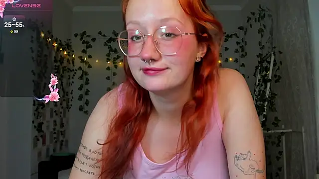 Snapshot of KrisTyBooBsin chatting on September 29, 10:53 am KrisTyBooBsin online show from September 29, 10:53 am