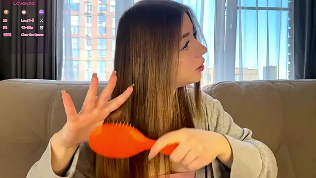 LindaFarmer online show from October 9, 4:21 am