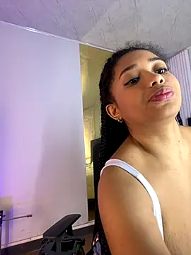 Emy leon online show from October 6, 8:39 pm