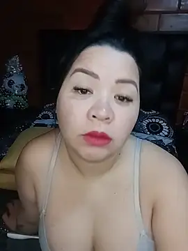 Snapshot of Chantal_lopez chatting on June 1, 8:21 pm Chantal lopez online show from June 1, 8:21 pm